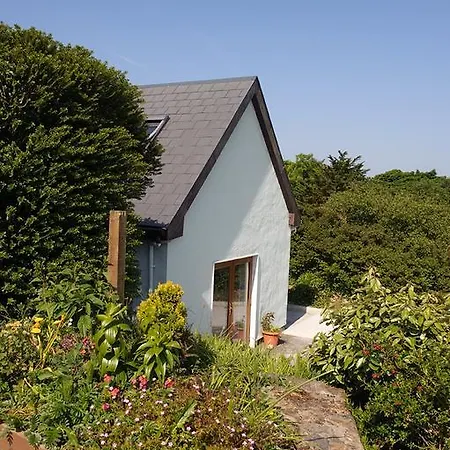 The Hut At Baywatch Bed & Breakfast Renvyle